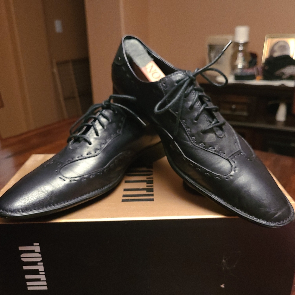 TOTTII Brandywine Mens Dress Shoes